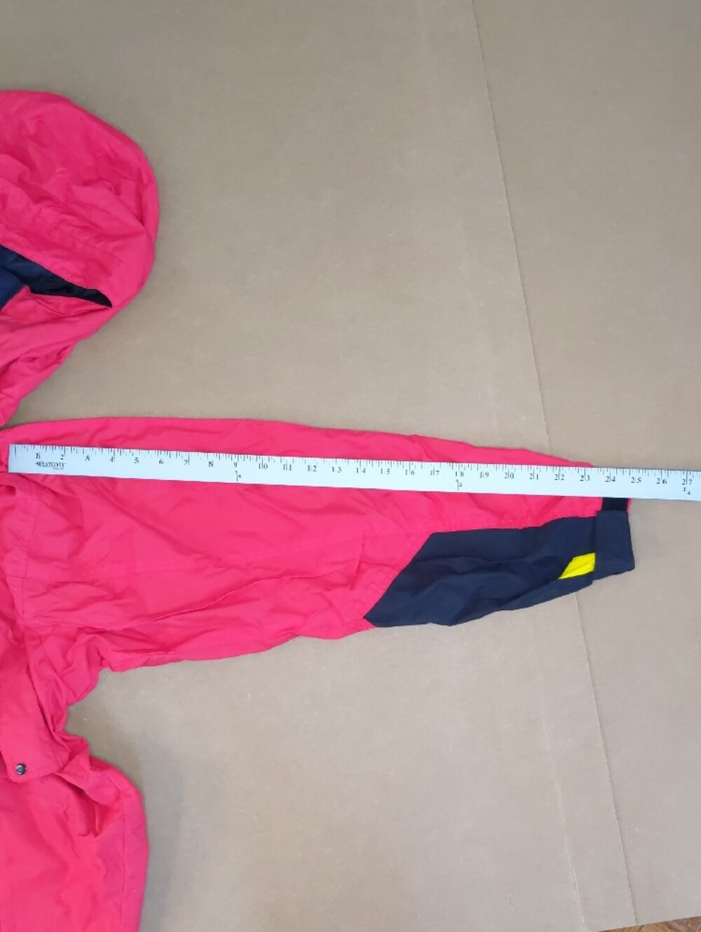 Marlboro Hooded Windbreaker Jacket in Red XL - Picture 16 of 16